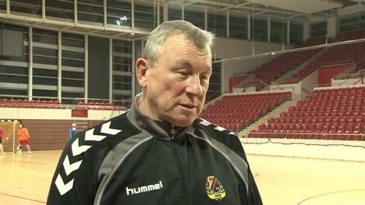 pilka_reczna_zmiana_warunkow_plac_news.mp4