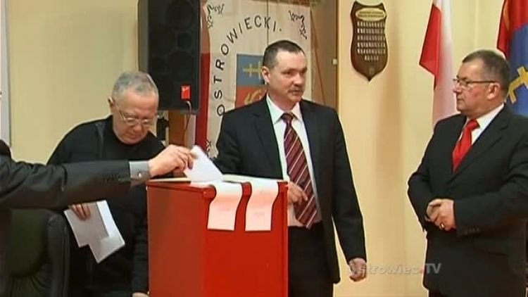 sesja_rady_powiatu_news.mp4